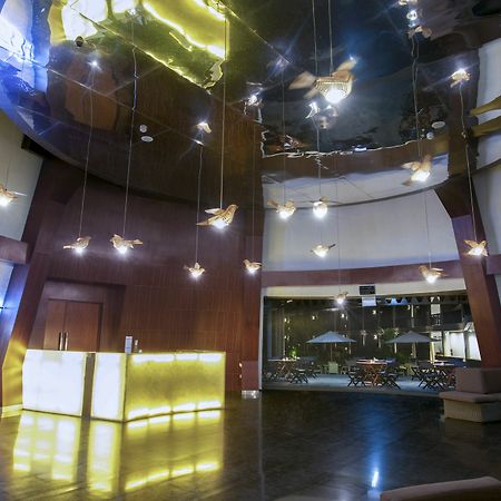 Hotel Neo+ Green Savana Sentul City Богор Екстер'єр фото
